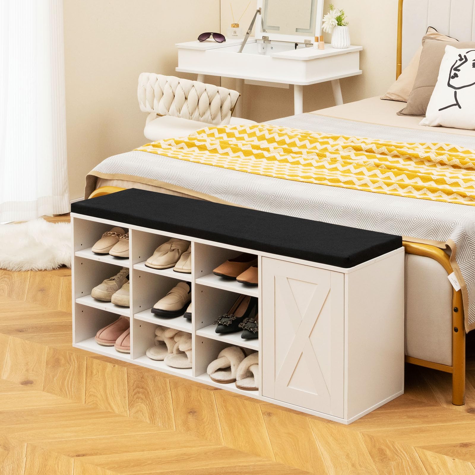 HOMASIS 3 Niveles Banco Zapatero con Estantes Ajustables, Zapatero de Madera con 9 Compartimentos y Cojín Acolchado, Banco de Almacenamiento para Pasillo, Sala de Estar, 110,5 x 30 x 49 cm (Blanco)