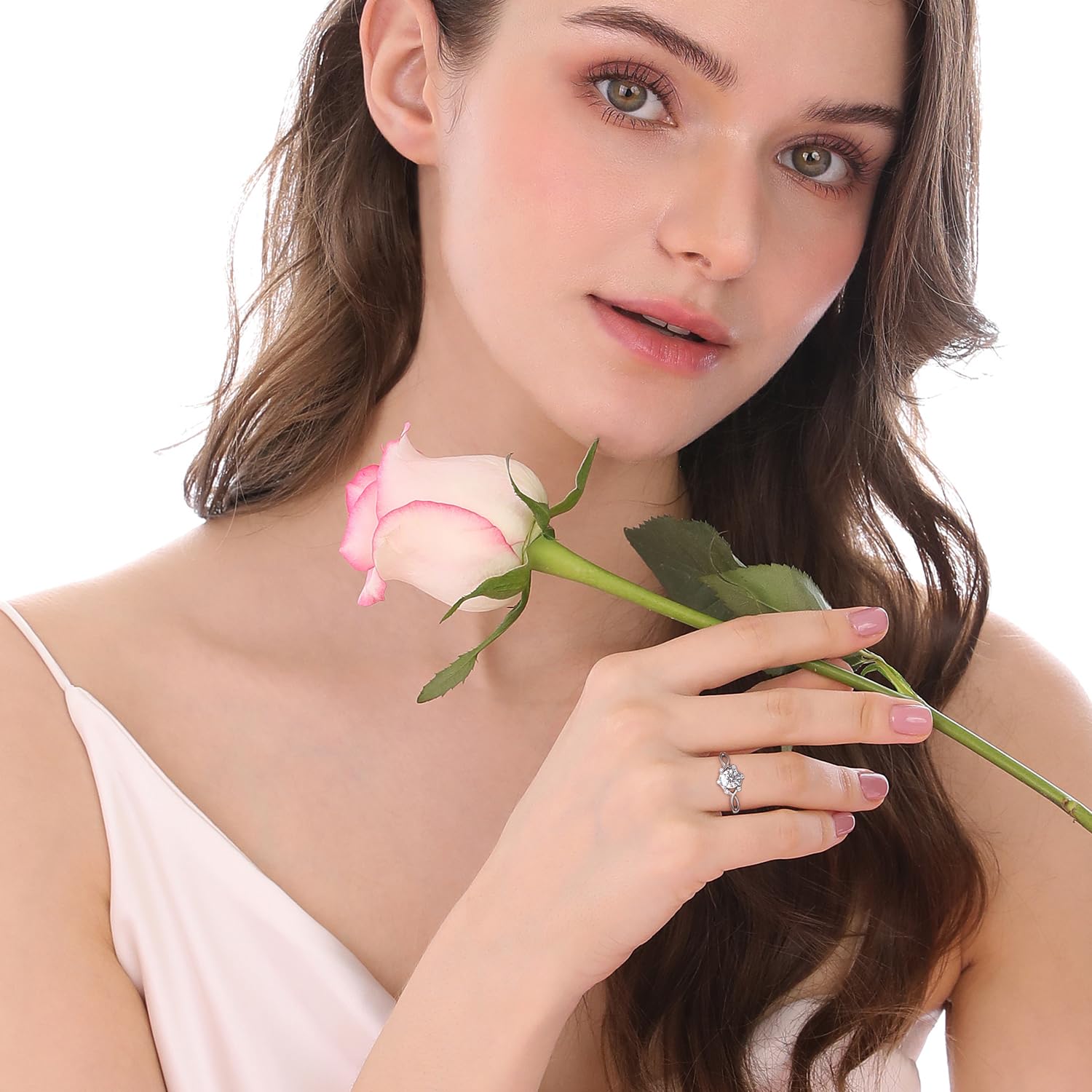 Anillo Solitario de Compromiso Meissa de 0.55 Ct para Mujeres, Anillo de Promesa Infinito, Anillo de Boda de Plata de Ley 925 con Circonita Cúbica, Corte Radiante, Anillo de Eternidad Ajustable