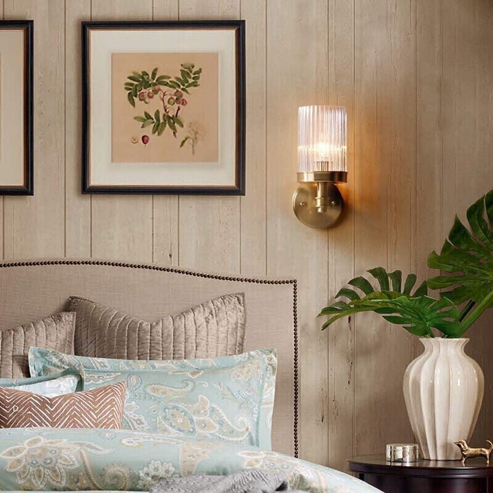 Moderne Innenwandleuchte Schlafzimmer Nacht Leselampe Einfachheit Spiegel Frontleuchte Gebürstetes Gold Finish Nordische Wandleuchte Wandleuchte für Wohnzimmer Kupfergitter Gestreifte Glaswandleuchte