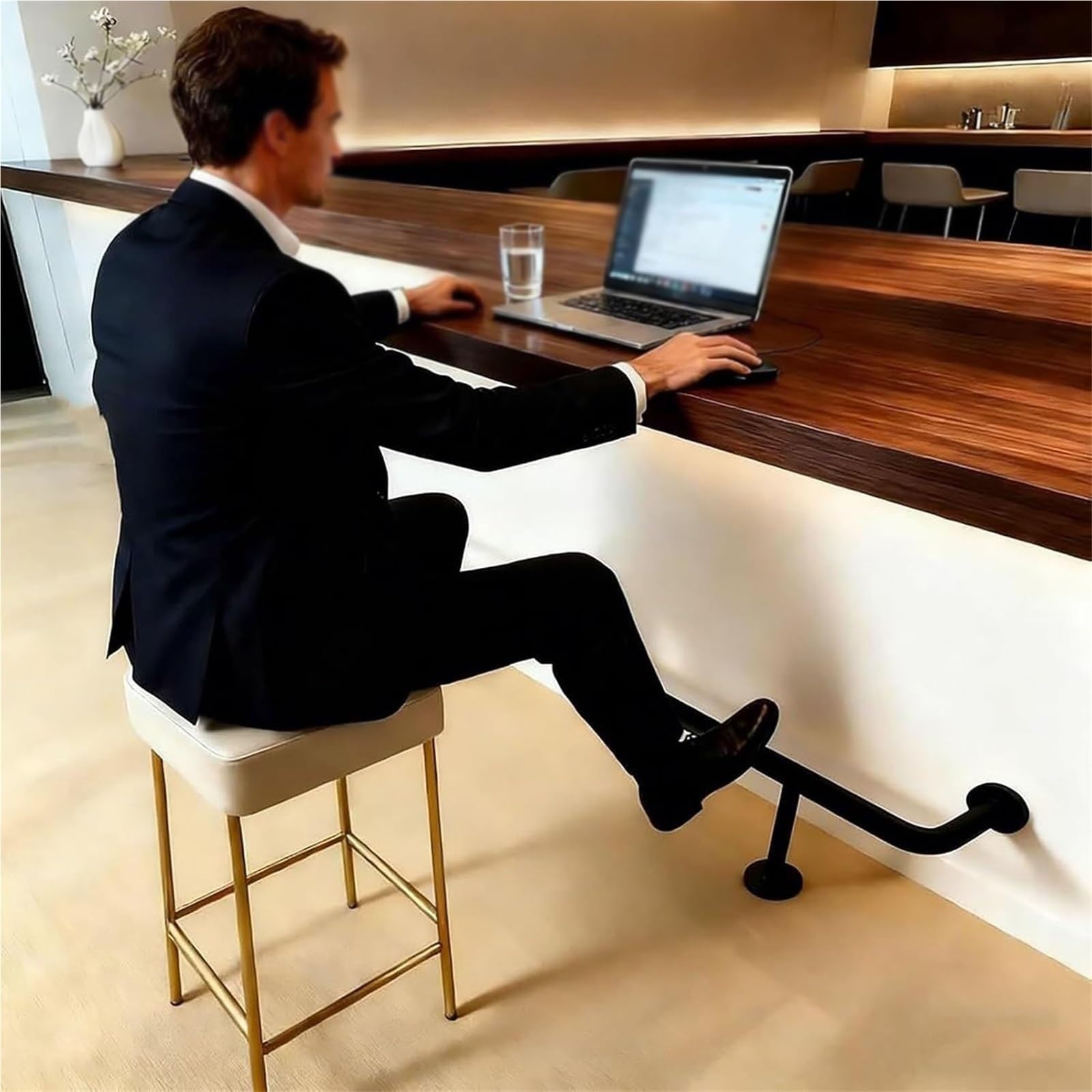 Repose-Pieds de Bar Mural en Inox 130 cm au Design Durable et Élégant pour Cuisine