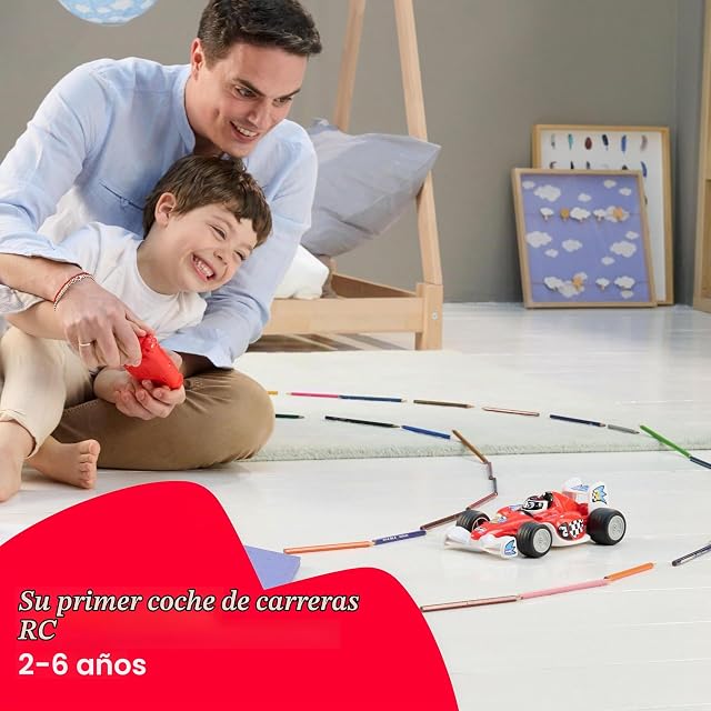 Foto 2 de 7 de Chicco Tom Race RC, Coche Teledirigido, Diseño Deportivo, Mando a Distancia Infrarrojo Ergonómico e Intuitivo