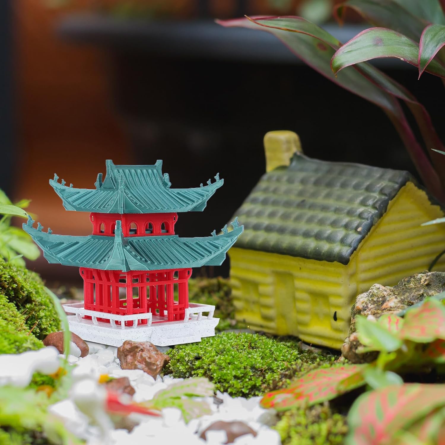 LIFKOME Mini Pavilion Statue Chinese Building Model for Fairy Garden Decor