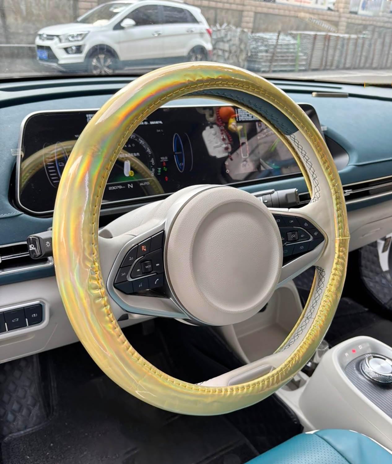 Color Changing Glossy Car Steering Wheel Cover for Women Girls,15" Universal Fit Auto Steering Wheel Protector Interior Decor Car Accessories (Gold) - Image 3