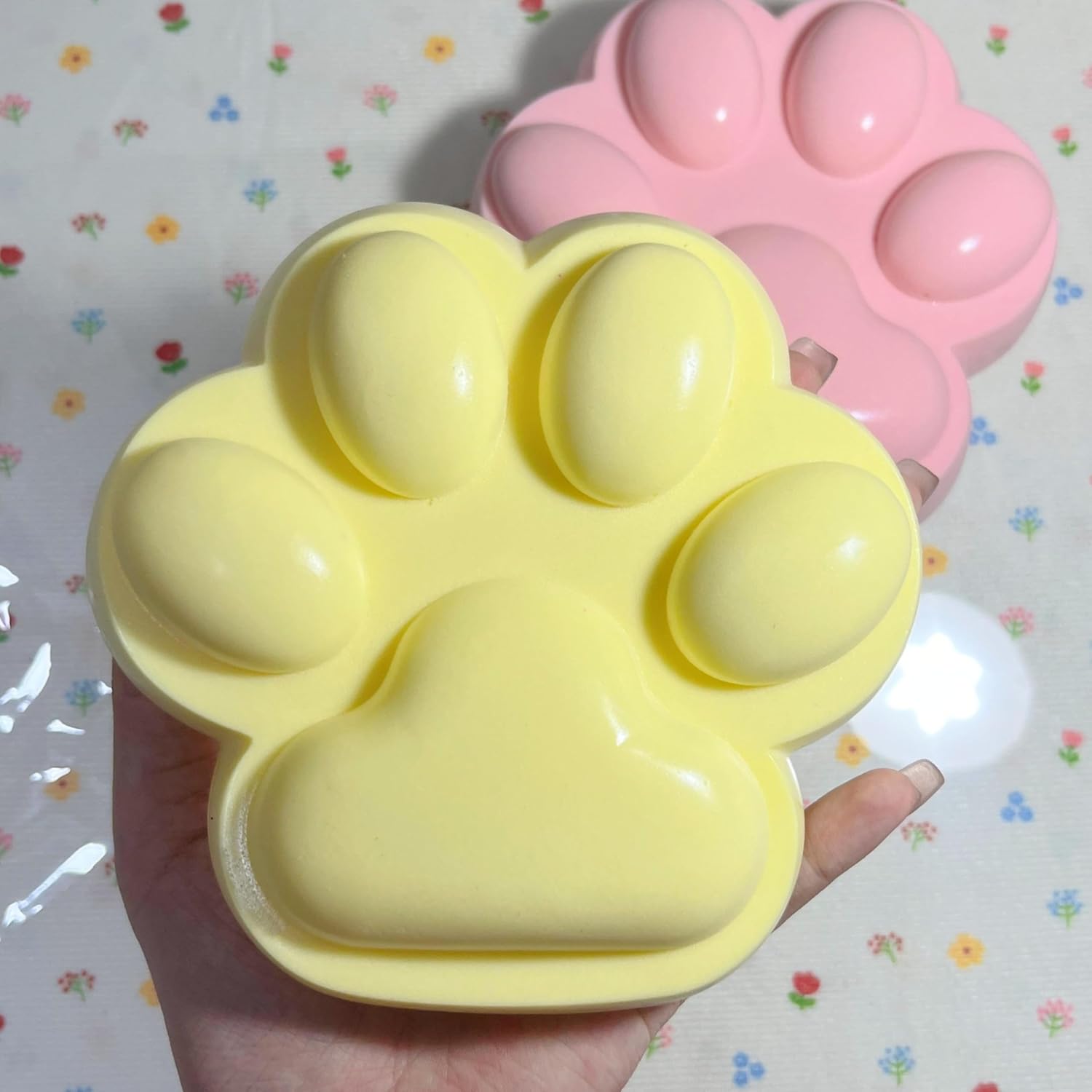 5.5 Inch Large Cat Paw Slow Rising Squishy Toys, Sticky Paw Squeeze Toy, Super Soft Slow Rebound Fidget Toys for Stress Relief ADHD Desk Accessory (Yellow)