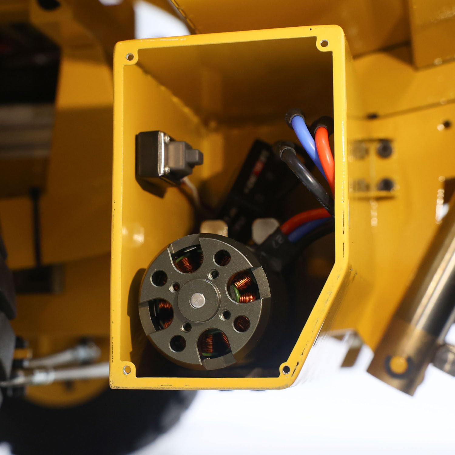 TOUCAN RC HOBBY 1/20 RC Metal Hydraulic Mining Truck 793D Heavy Construction Machine Radio Controlled Tipper Car I6X Radio Lights RTR Battery