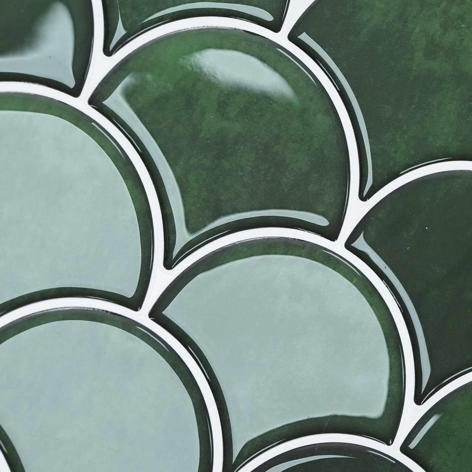 Azulejos de escamas de pescado, 50 unidades, color verde oscuro, 30 x 30 cm, autoadhesivas, resistentes al agua, material de manualidades para decoración de bricolaje, diseño creativo, fácil
