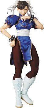 Medicom Street Fighter IV Chun-Li Version 2.0 Real Action Hero Figure