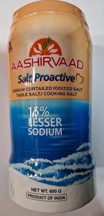 Aashirvaad Canister Salt Proactive 600g   Iodized Salt   Natural Sea Salt   Right Amount of Iodine   Solar Evaporated - 15% Lesser Sodium Pack of 1