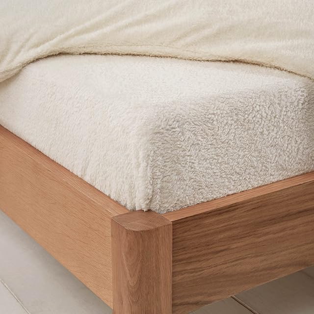 Brentfords Teddy Fleece Fitted Bed Sheet Plain Thermal Warm Soft Luxury Bedding, Cream Beige - King