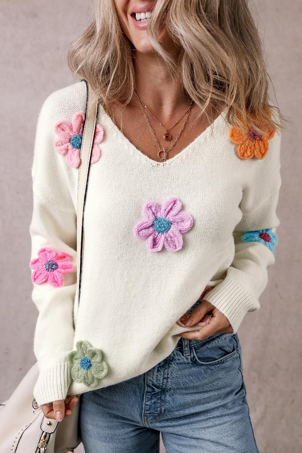 Ecosunny Sweaters for Women 2024 Long Sleeve V Neck Crochet Flower Sweater Pullover Tops Trendy Knit - Image 6