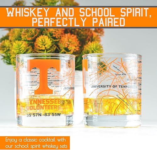 Miniatura 8 de Juego de vasos de whisky de la Universidad de Virginia Occidental (2 vasos de bola baja)  Contiene logotipo de West Virginia Mountaineers a todo