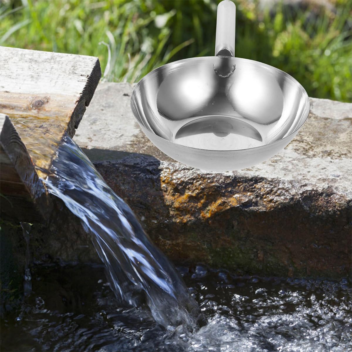 Louche à Eau Cuillère Multifonction Robuste en Acier Inoxydable Épais Long Manche Cuisine, Salle de Bain et Jardin