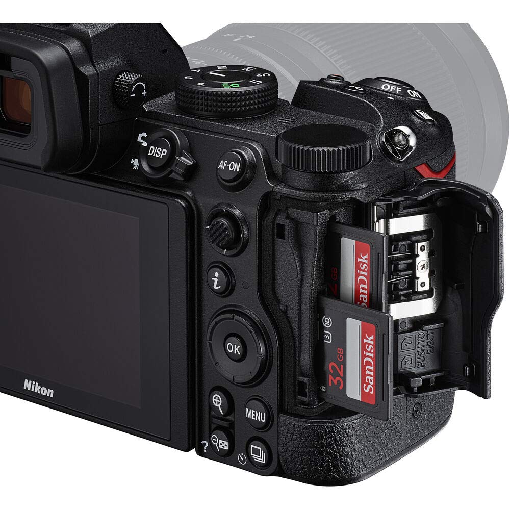 Nikon Z5 ボディ Nikon Z5 Body with Additional Battery