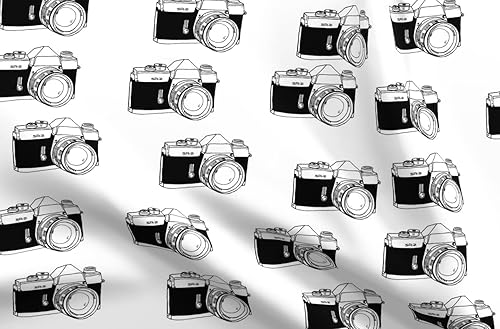 Spoonflower Tela - Cámara blanca y negra de la vieja escuela Hipster Decoración Fotografía Abstracto Retro Impreso en tela de popelín de algodón Fat