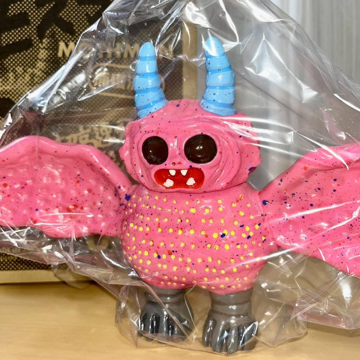 Amazon.co.jp: デハラユキノリ モスマン オペラ ピンク 2nd カラー UMA