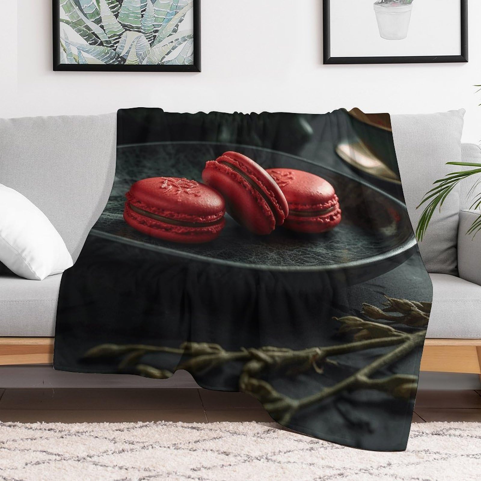 Couverture ultra douce motif macarons pour apaiser les soirées fraîches sur le lit