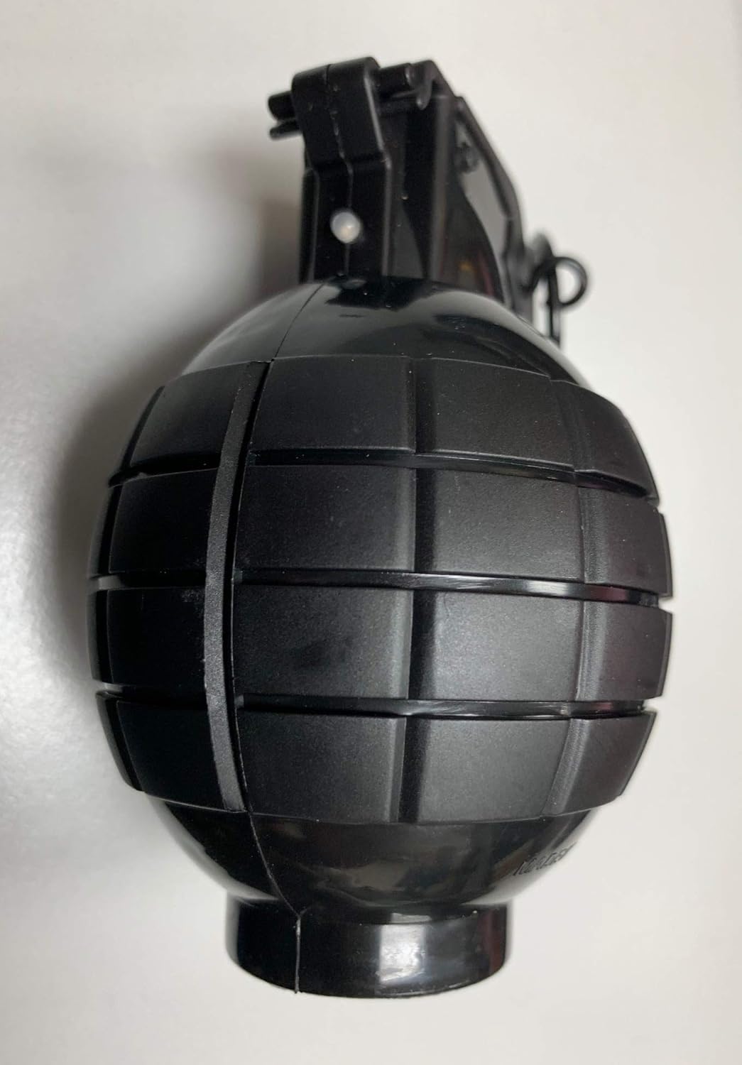 Amazon 音が鳴る手榴弾型おもちゃ ジョーク どっきり おもちゃ