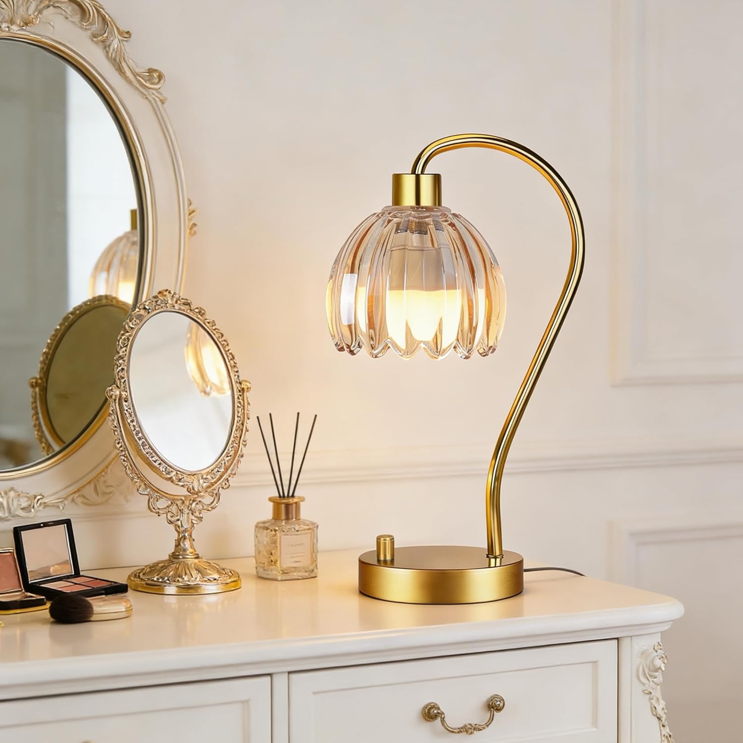 ILLMTW Small Table Lamp Set of 2,Gold Bedside Lamps Dimmable Boho Bedroom Lamp with Glass Tulip Flower Amber Lamp Shade,Vintage Mid Century Modern Mini Nightstand Lamp for Bedroom Living Room