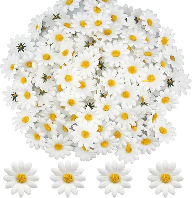 ZoZoMaiy 100Pcs Artificial Gerbera Daisy Silk Flowers Heads 4cm White Fake Gerbera Petals for Party Wedding Table Scattered Confetti Scrapbooking Accessories Invitation Cards Decoration