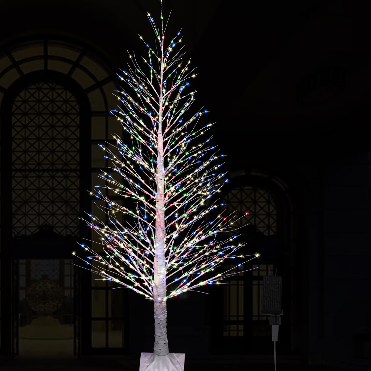 Sapin de Noël artificiel de 180 cm avec 700 LED, sapin lumineux avec câble et télécommande, lampe en forme de sapin pour l'intérieur et l'extérieur, lampadaire décoratif, sapin artificiel,210cm