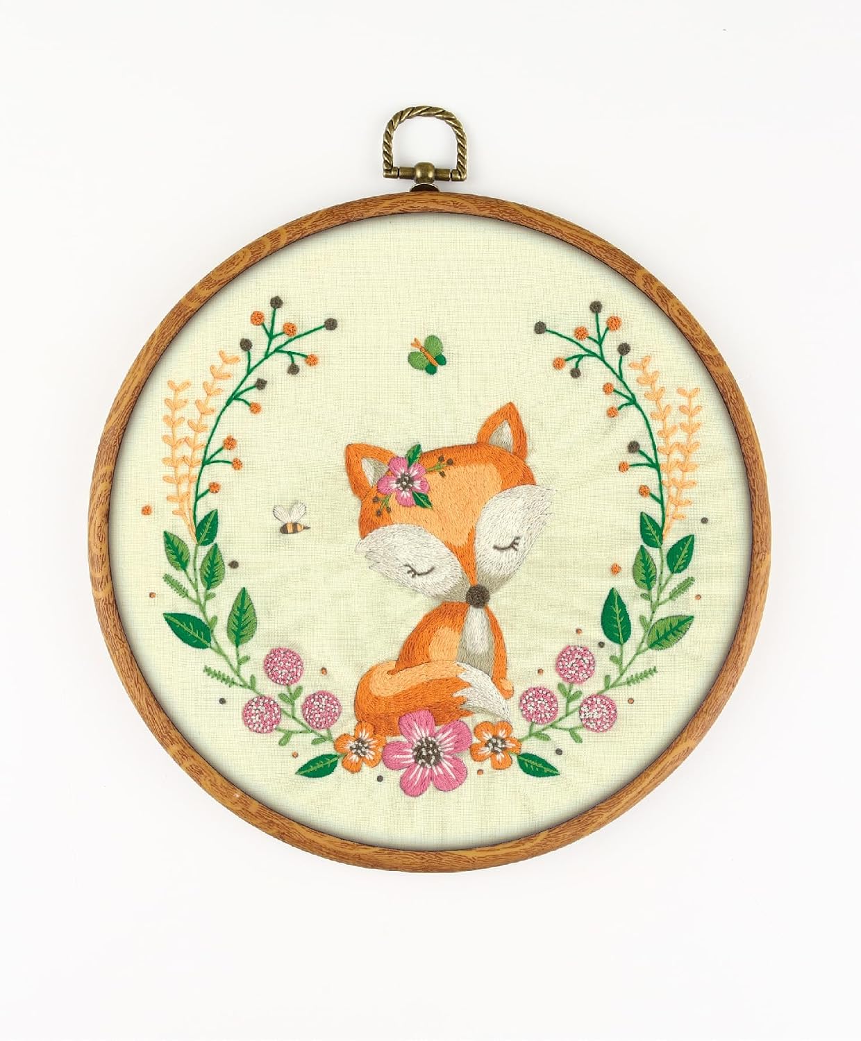 Fox EM248 - DIY Embroidery Kit. Set of Threads, Needles, Stamped Cloth, Needle Threader, Embroidery Clippers and Printed Color Pattern Inside.
