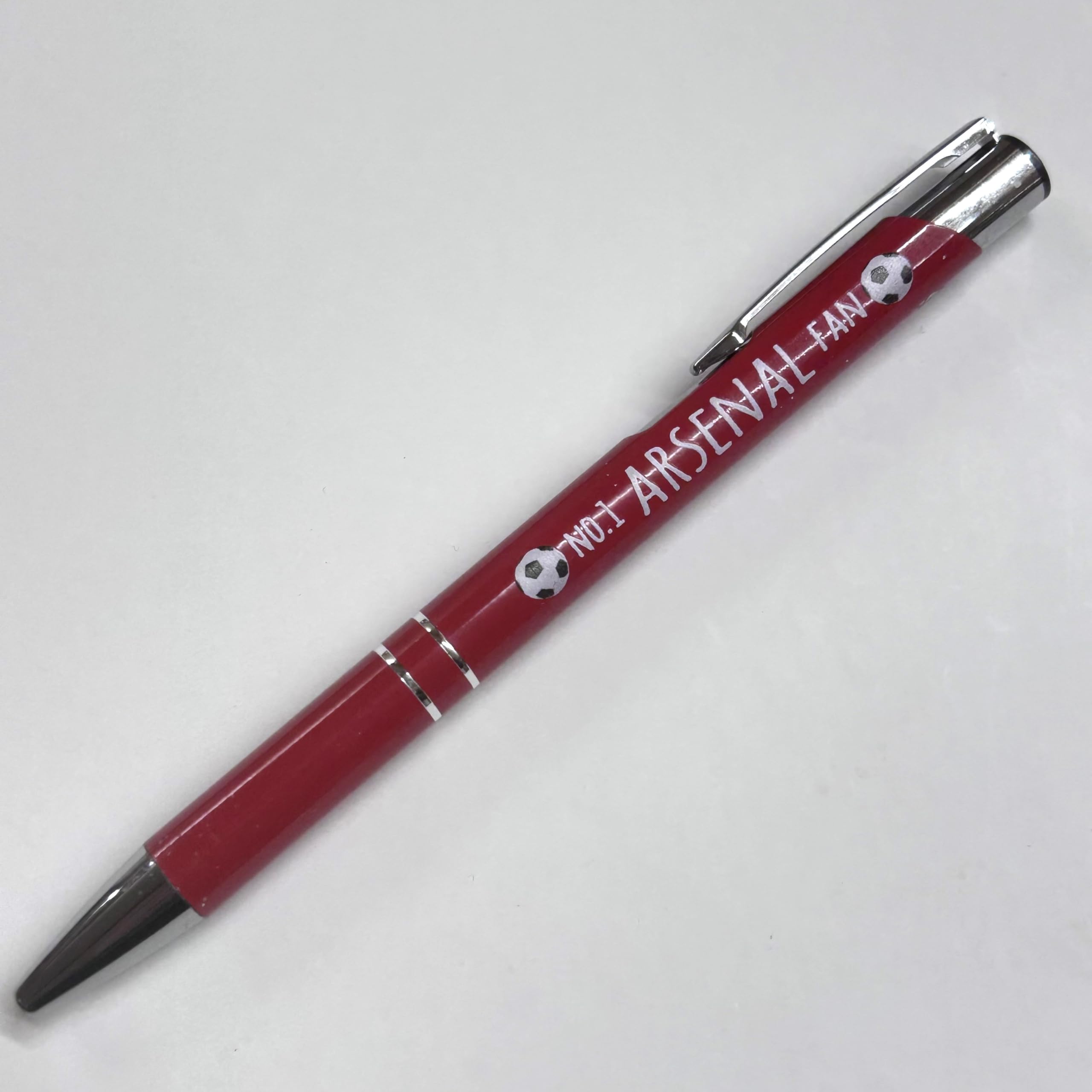 WHITE COTTON CARDS Arsenal Gunners FC NO. 1 FOOTBALL SPORT FAN RECYCLED ALUMINIUM BALLPOINT PEN TEAM NAME TEAM COLOUR STOCKING FILLER WRITING NOVELTY GIFT (PEN-2)