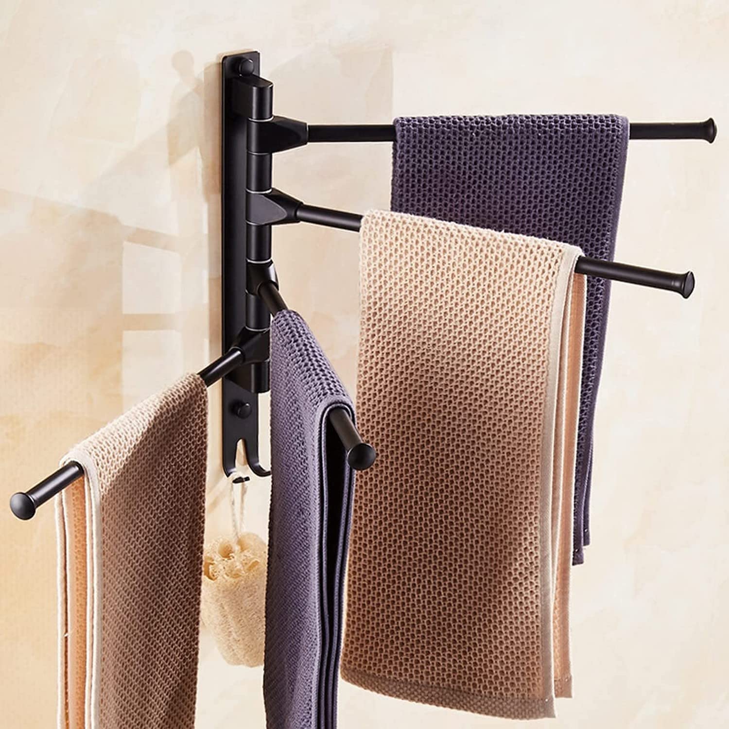 Porte-serviettes mural rotatif alu pour optimiser l'espace des petites salles de bain