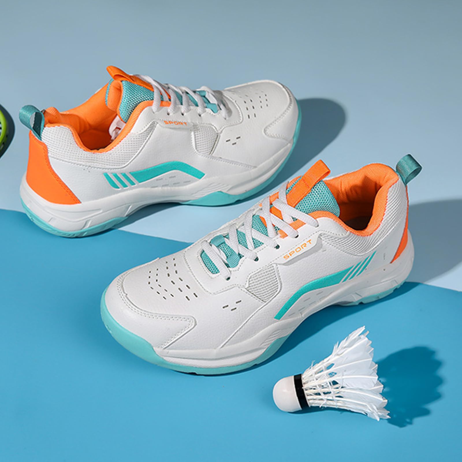 Buty do badmintona, buty halowe, rakieta, sportowe buty sportowe