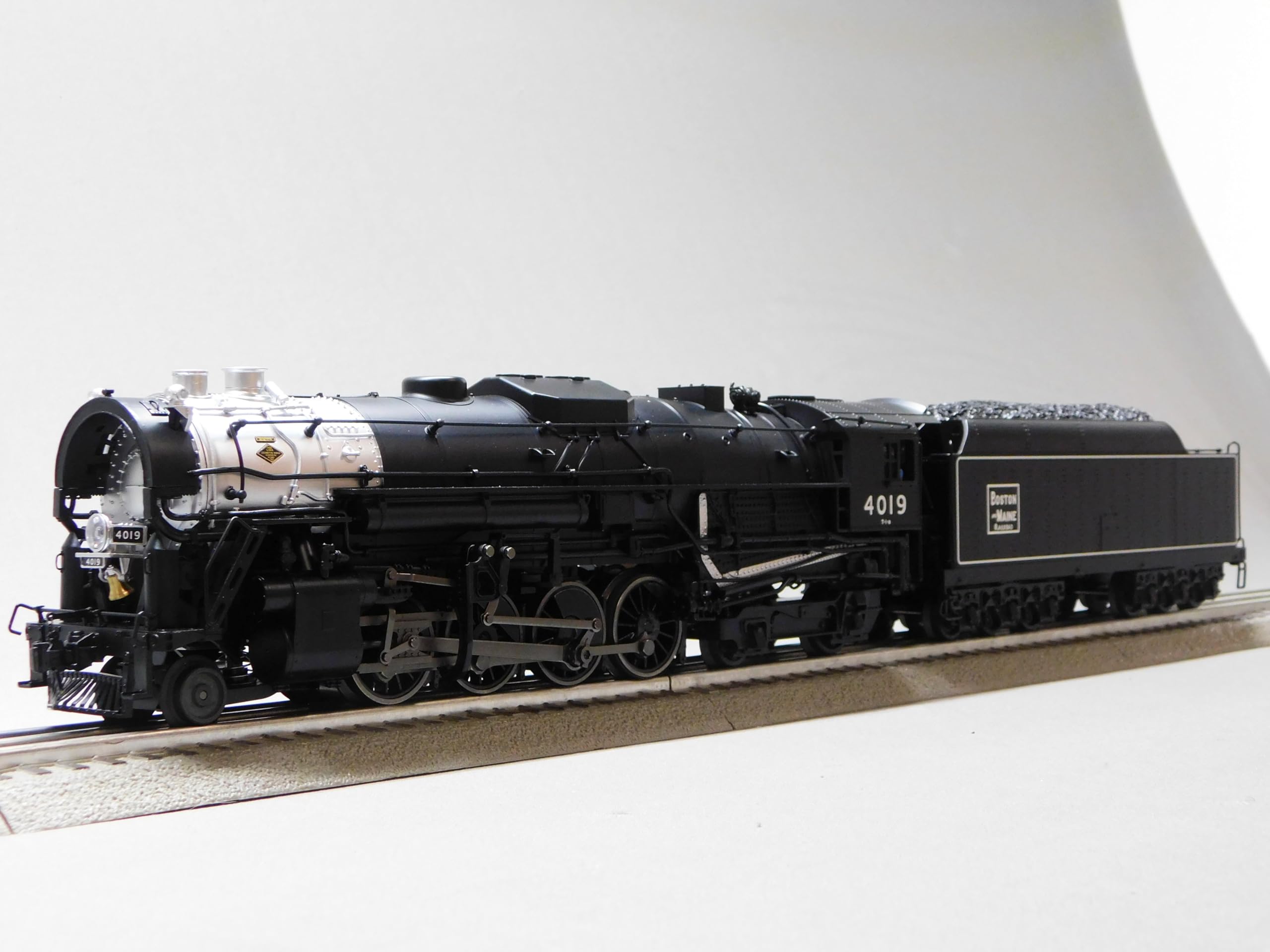 Lionel BTO Boston & Maine Legacy A1 Berkshire 2-8-4 STEAM Engine O Gauge 2231350