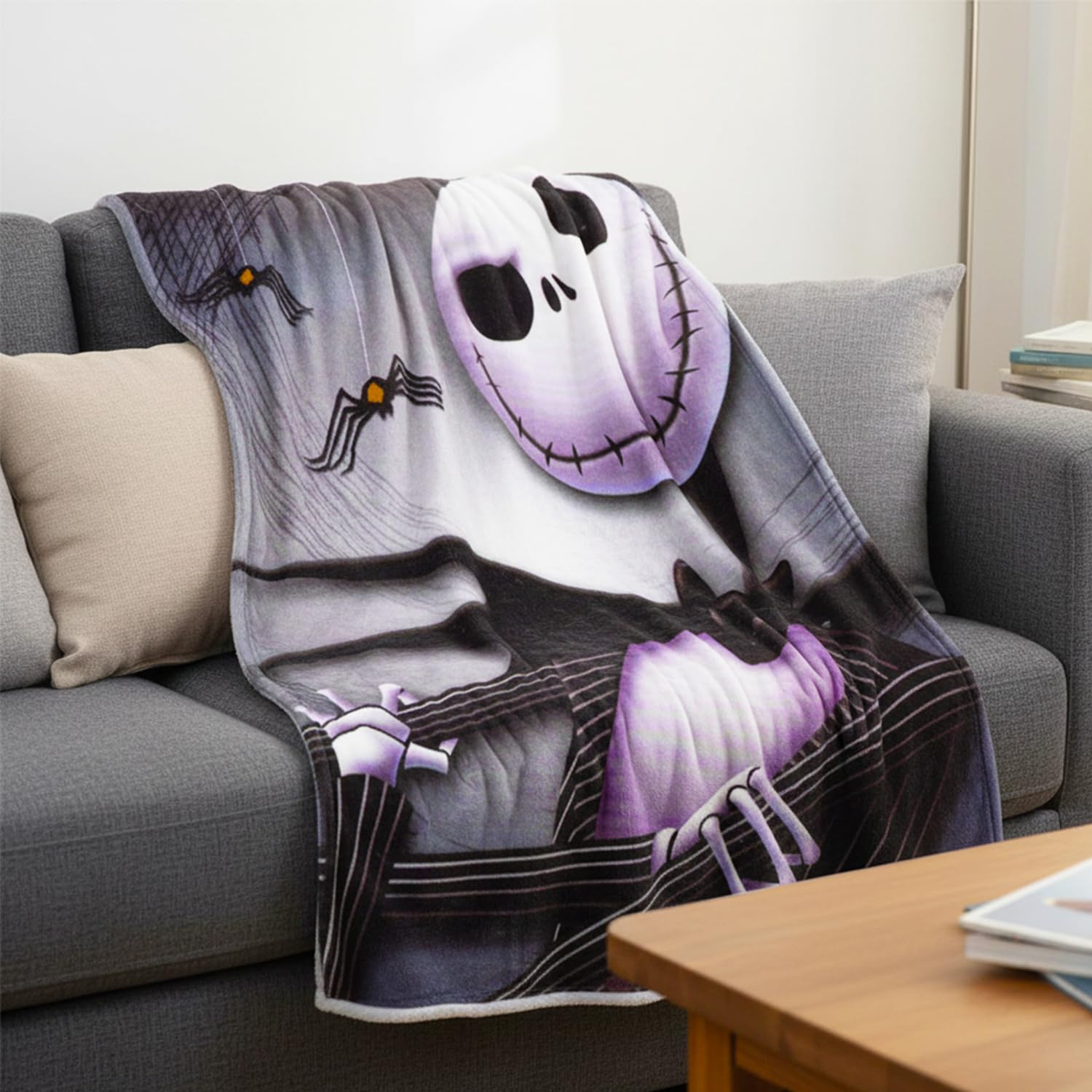 Amazon.com: Disney Nightmare Before Christmas Fleece Blanket Set