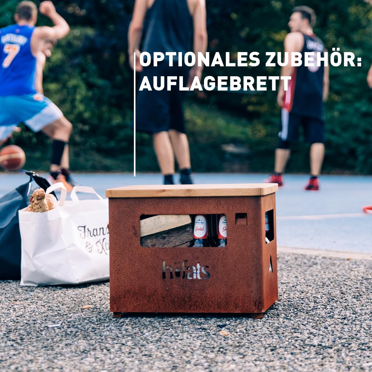 höfats - Beer Box Feuerschale - Getränkekiste, Feuerkorb, Grill, Flaschenöffner und Hocker in einem - für Garten und Terrasse - Corten-Stahl - schwarz, entwickelt eine langlebige Rost-Patina