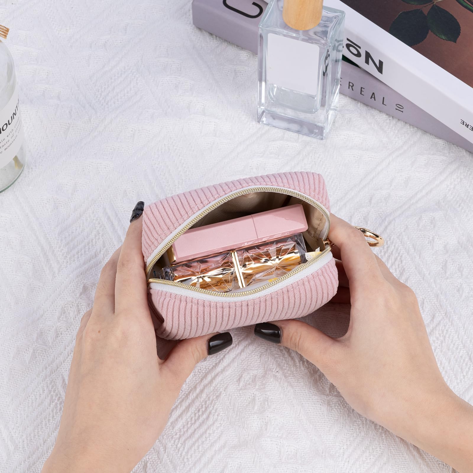 Mini Pochette Donna Trucchi Piccola Trousse da Borsetta Ragazza Beauty Case da Viaggio per Rossetti Organizer Borse da Cosmetic Portatile Portamonete in Velluto a Coste per Amica Compleanno(Viola-A)