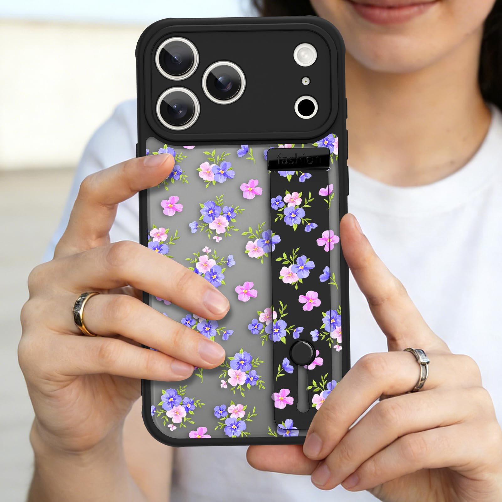 Coque pour iPhone 17 Pro - Joli motif floral - Noir