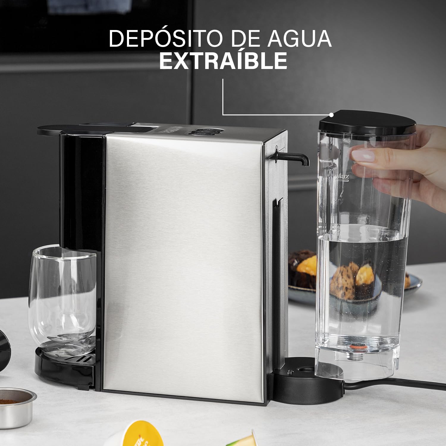 Princess 01.249450.01.001 Caffettiera Multifunzione, Compatibile con capsule Nespresso,Dolce Gusto,cialde ESE e caffè macinato, 19 bar, Nero e argento, 800 ml