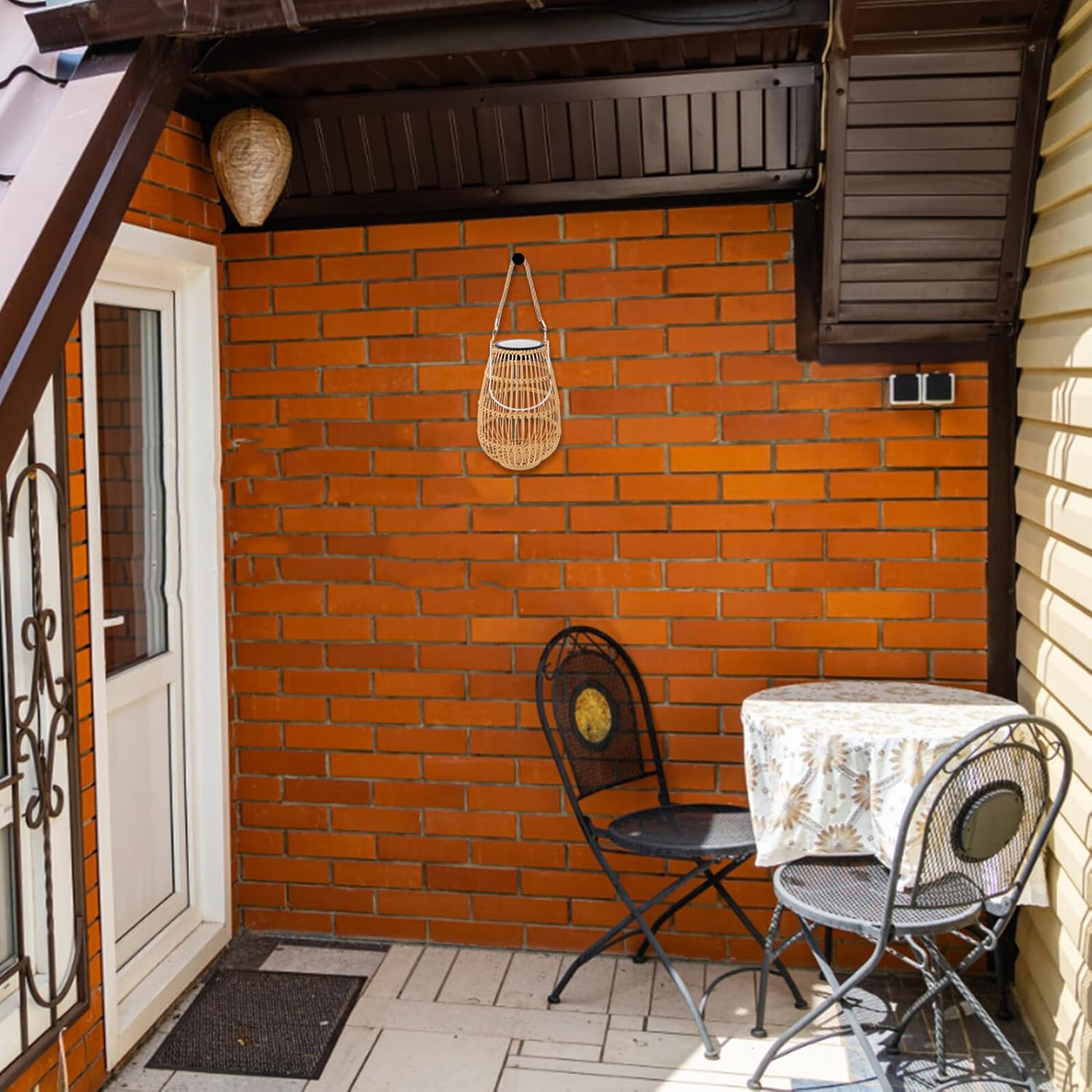 Solar Hanging Lantern Outdoor Waterproof Faux Rattan Pendant Lamp for Garden Patio Yard with Iron Frame Decorative Solar Garden Lanterns