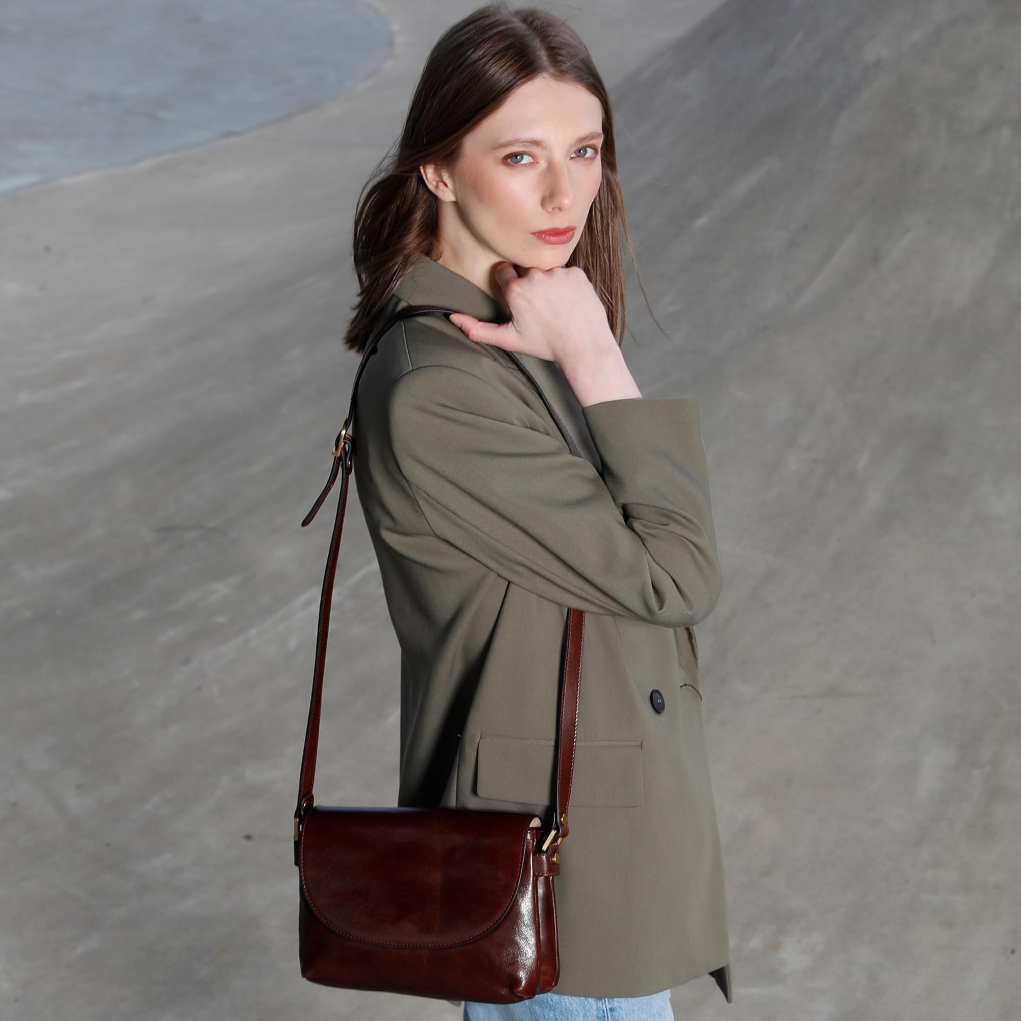 Time Resistance Borsa a tracolla in pelle - Borsa in pelle per donna