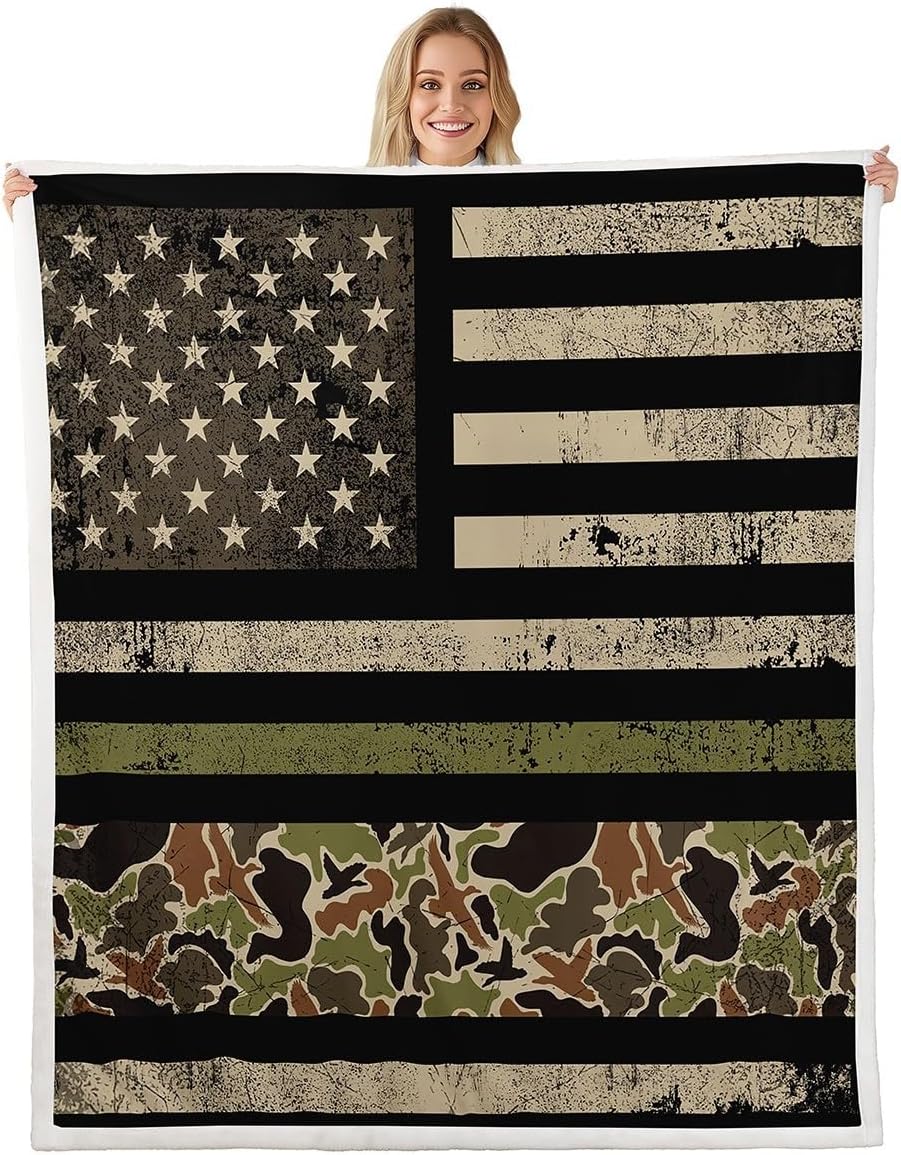 American Flag Warm Cozy Twin 60"x80" Camo Duck Hunter Fleece Throw Blanket for Kids Boys Girls Decor Camouflage Sherpa Blanket Plush Fuzzy Breathable Soft Lightweight Microfiber Bedroom Decor