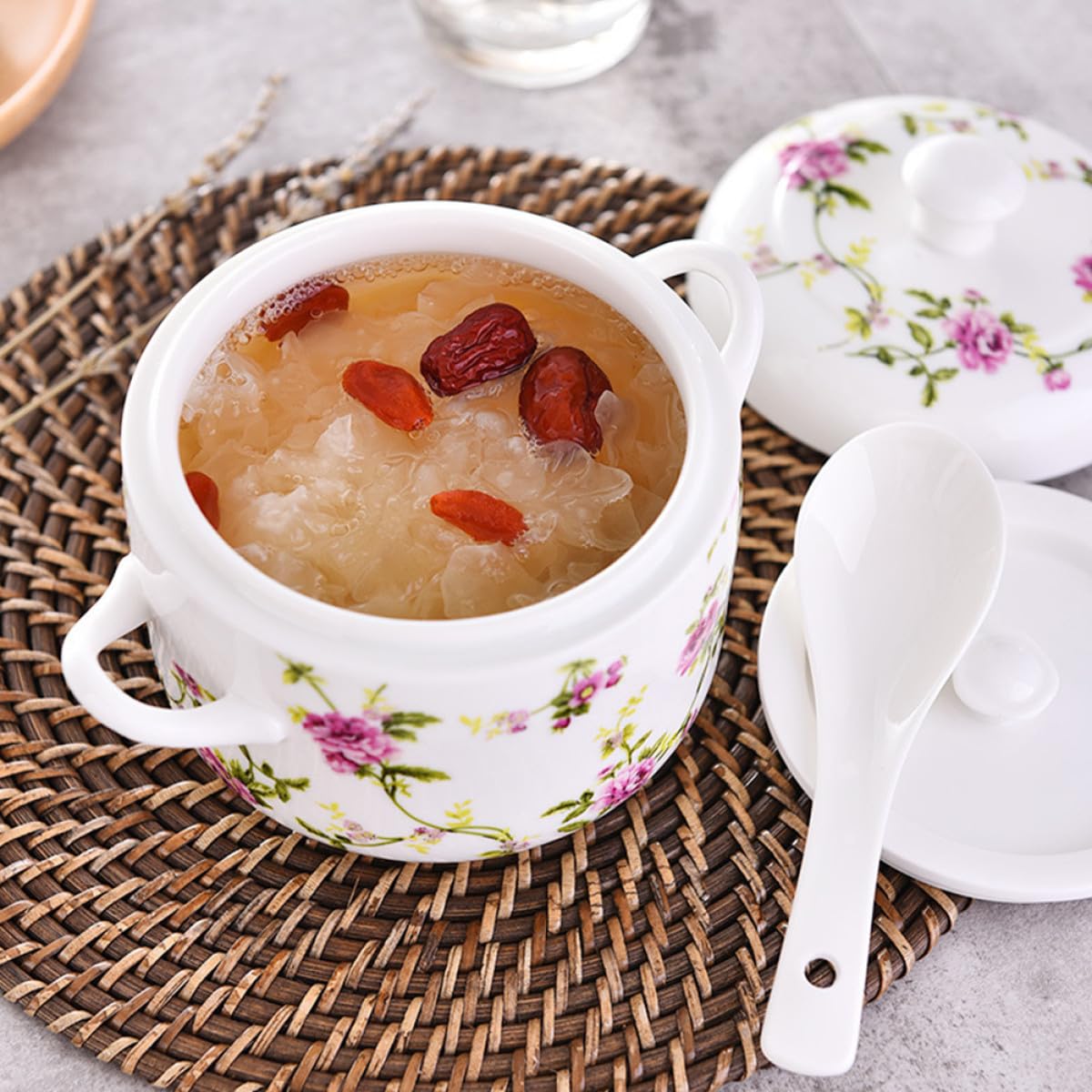 iplusmile Keramik Suppenterrine mit Löffel und Deckel als Servierschüssel für Mittagessen und Babybrei Zufällige Farbe