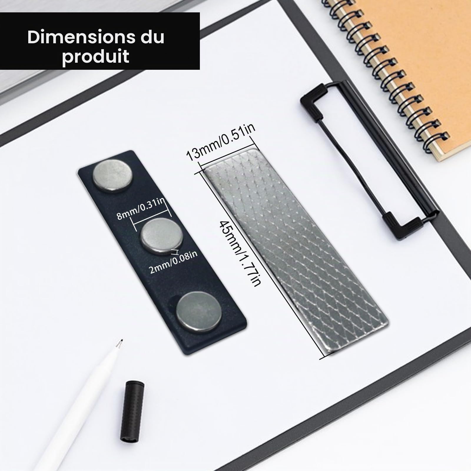Lot de 100 Porte Badge Aimanté Badges Magnétiques Adhésifs Badges Nominatifs Aimantés Autocollants en Métal avec Aimant à 3 Points pour veste, revers de chemise, 45 x 13 mm