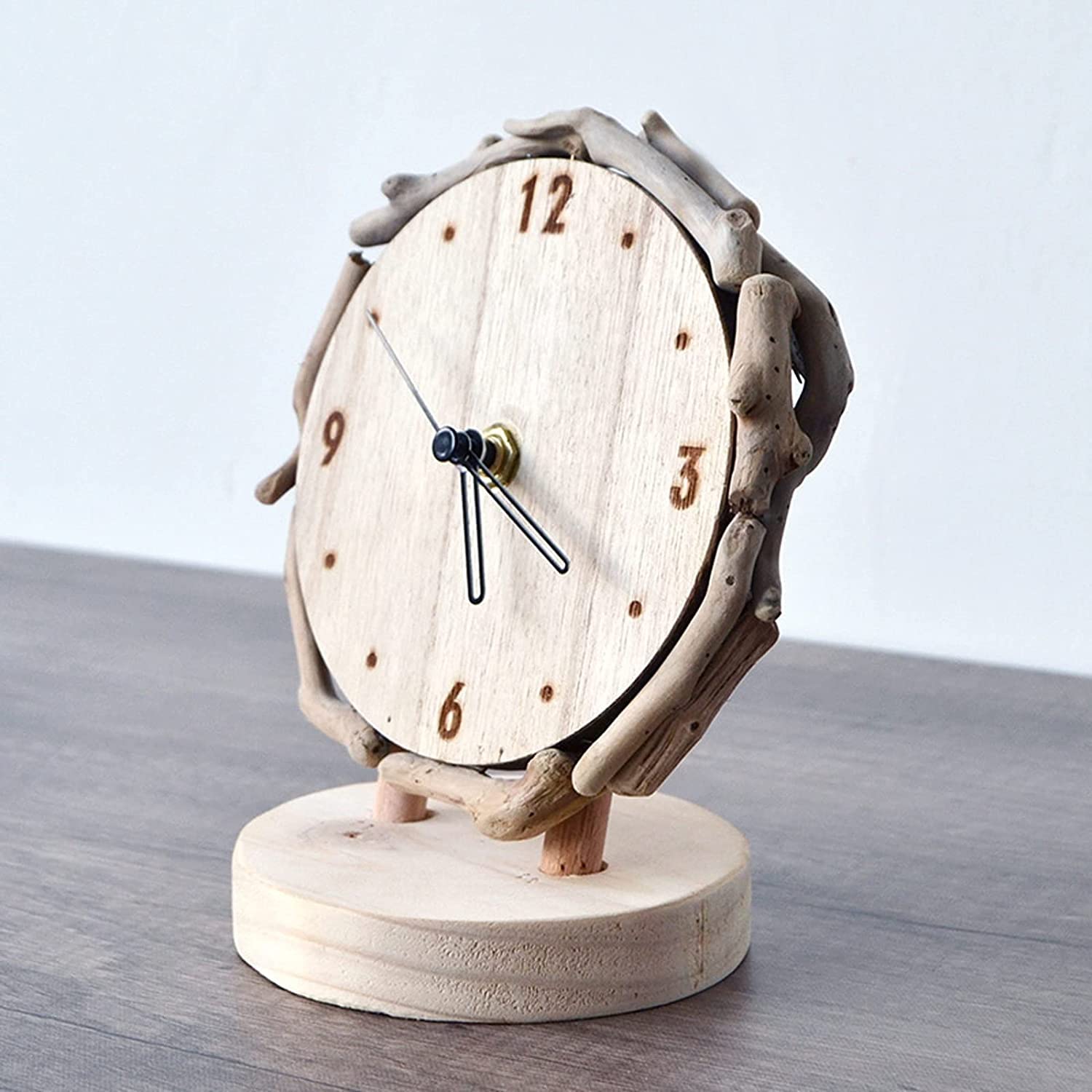 Wecker, AA-batteriebetriebene Tischuhr aus Holz, 14 x 16 cm