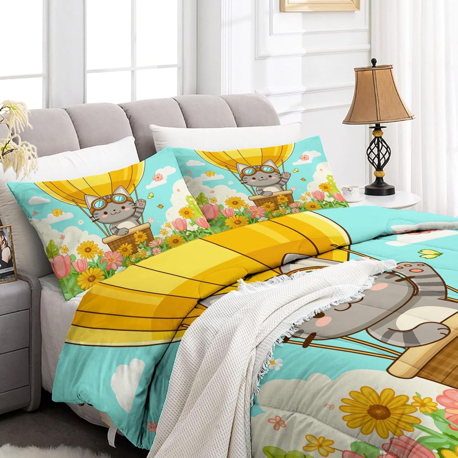 Bedding Set Queen Lightweight Soft 3 Piece Cartoon Animals Cats Plants Flower Fields Comforter Set with 2 Pillow Covers, Quilt Breathable Multicolor Comforter (90" x 90") for Girls Boys Kids