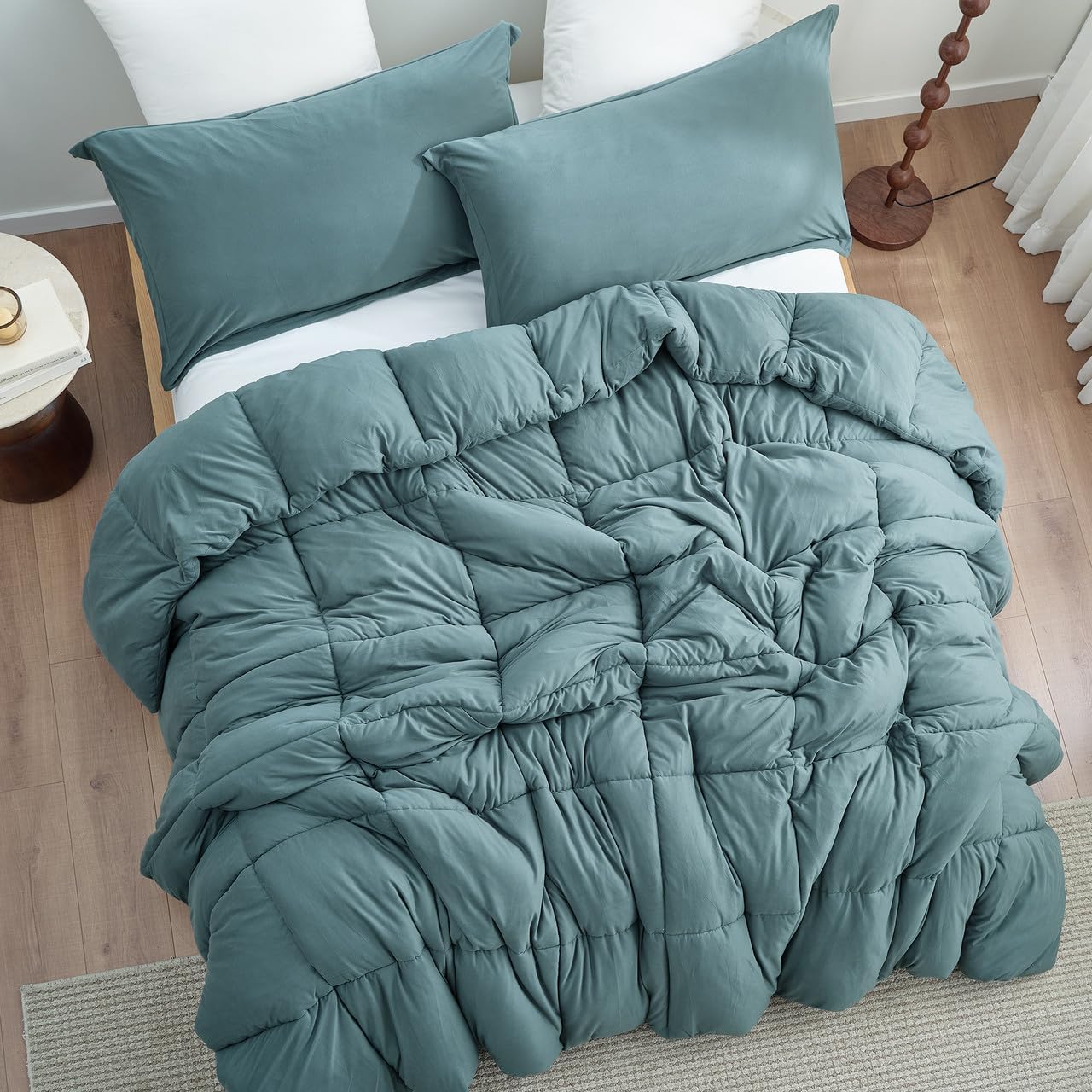 Coma Inducer in The Thick of It Oversized Queen Plush Comforter Set - Balsam Green