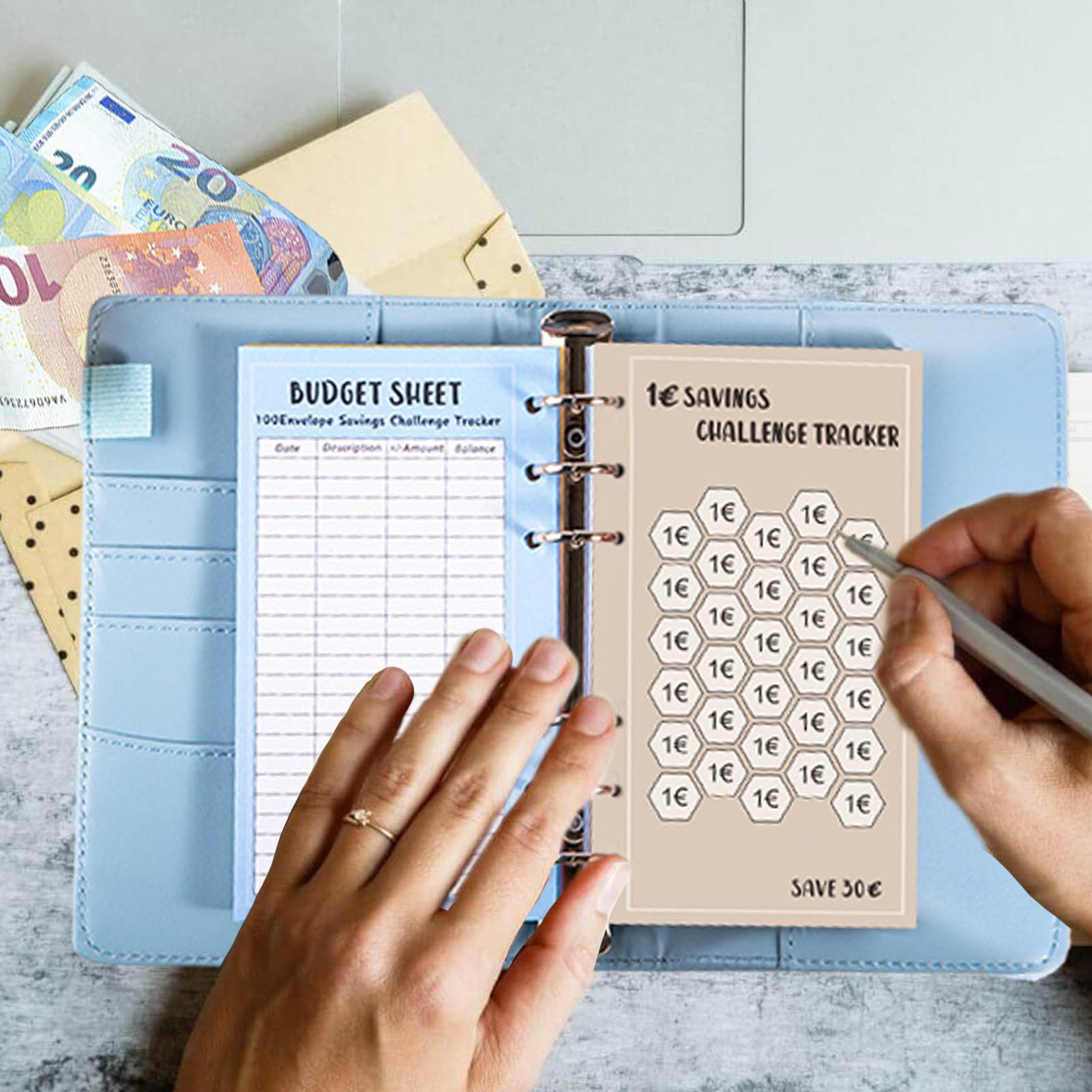 Monitoraggio dei risparmi A6 a 6 anelli - Fogli di riserva 52 settimane Compatibile con buste da 100 euro e carte punzoni in dollari | Set fogli risparmio