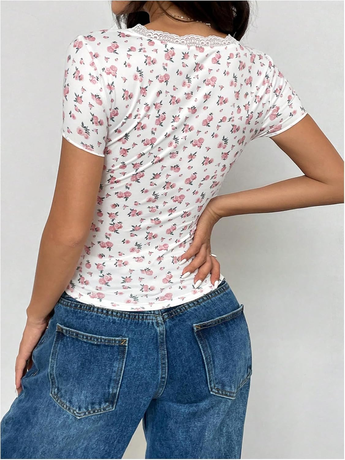 Floerns Women's Floral Short Sleeve Crop Top Summer Square Neck Lace Trim T Shirts - Image 2