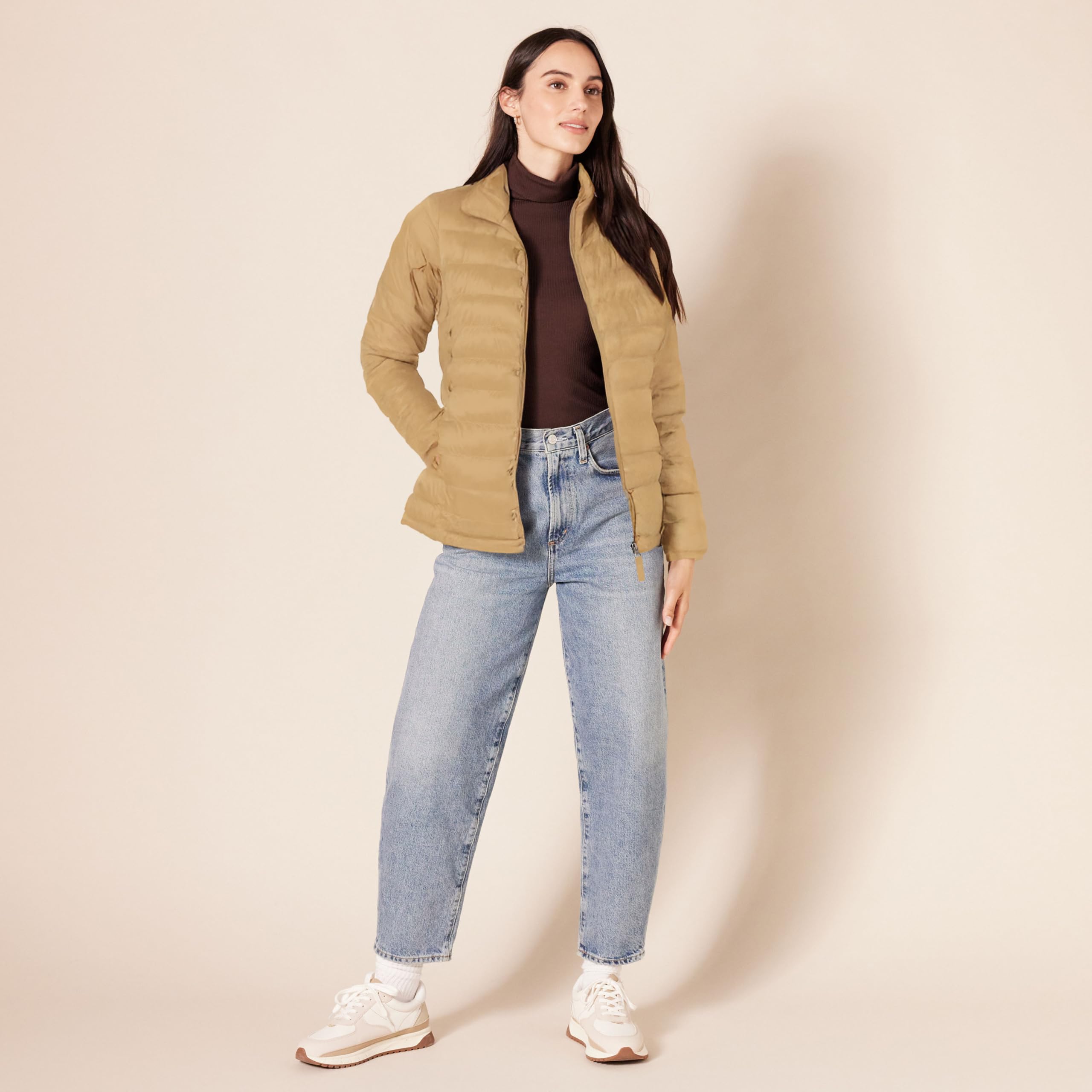 Amazon Essentials Piumino Leggero a Maniche Lunghe Resistente all'Acqua Ripiegabile (Disponibile in Taglie Forti) Donna