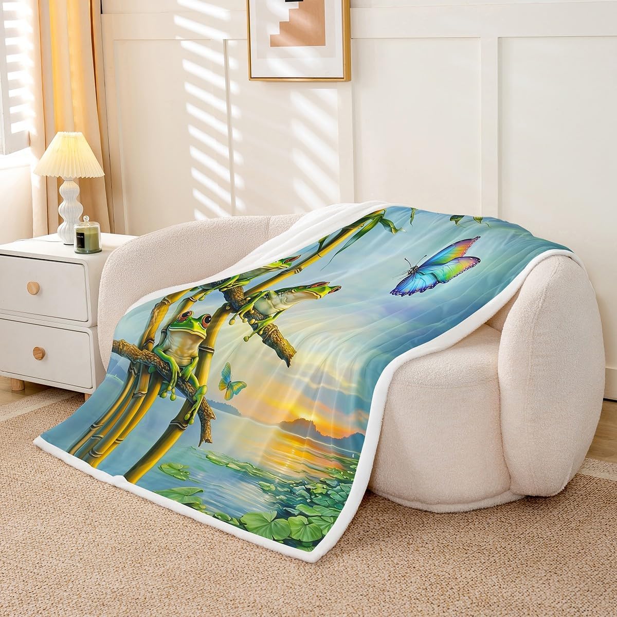 Feelyou Frog Fleece Throw Blanket Queen 90"x90" Cute Plush Blanket for Boys Girls Teens Funny Animal Theme Sherpa Blanket Blue Green Fuzzy Blanket Room Decor Small Animall Flannal Blanket