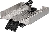 Vista 4 de Hasbro Transformers Generations Leader Class Figurine Volvo VNR 300 Optimus Prime 7.1 in