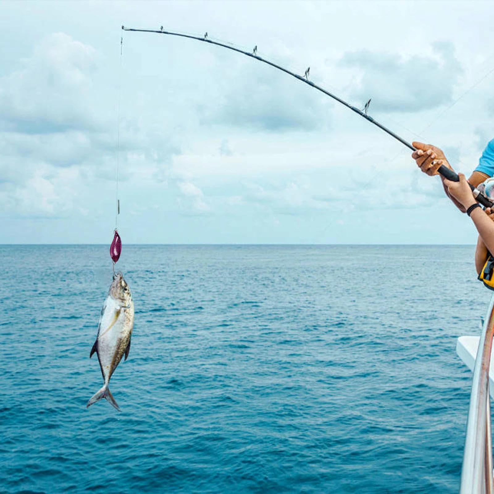 Láminas Coloridas Cucharillas Pesca, Set de 12 Señuelos Pesca, Forma de Cuchara Señuelos de Pesca para Trucha, Set de Cebos de 3,5g, Adaptado para la Pesca de Trucha, Salmón y Perca