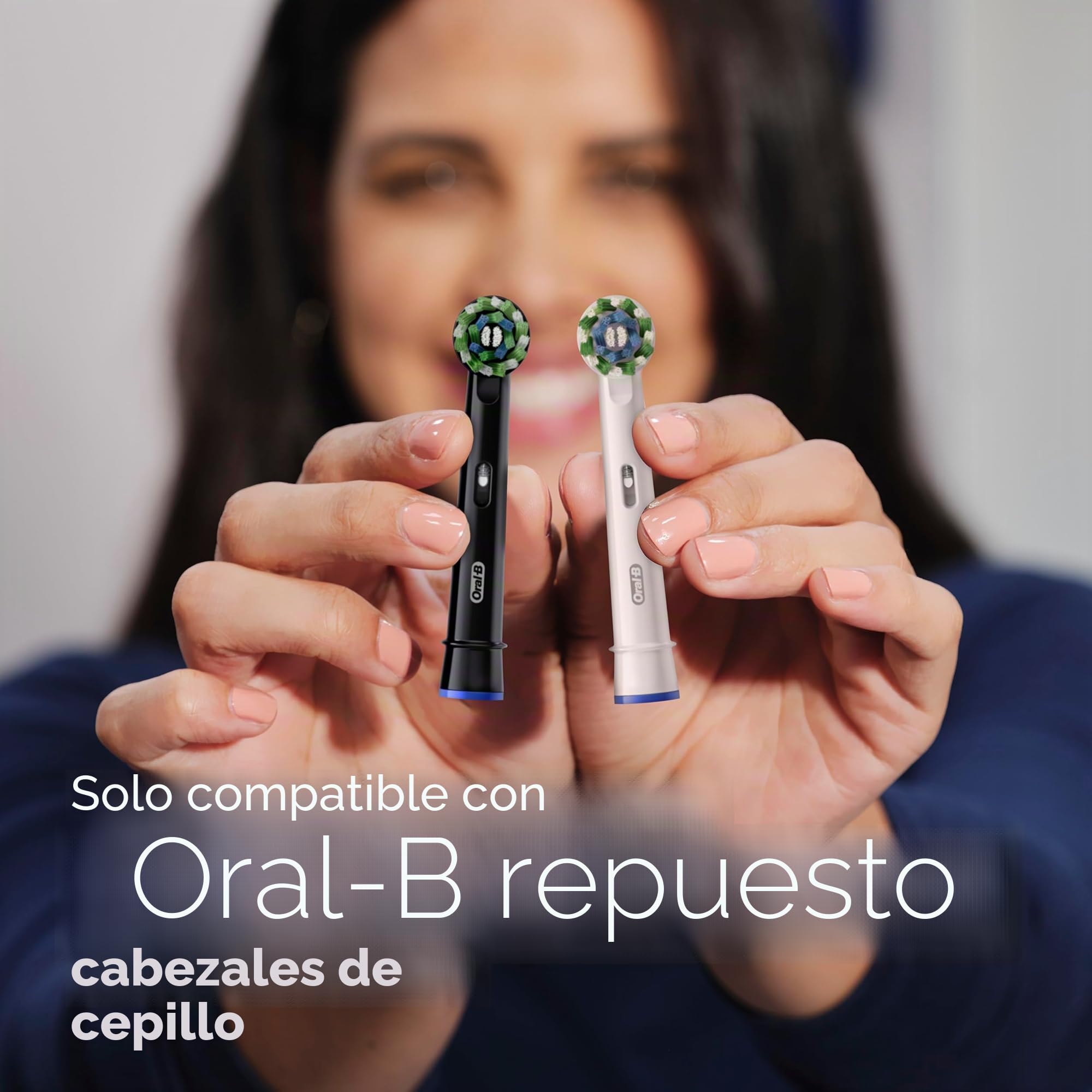 Oral-B Pro 100 CrossAction - Cepillo de dientes (funciona con pilas, 1 unidad), color negro