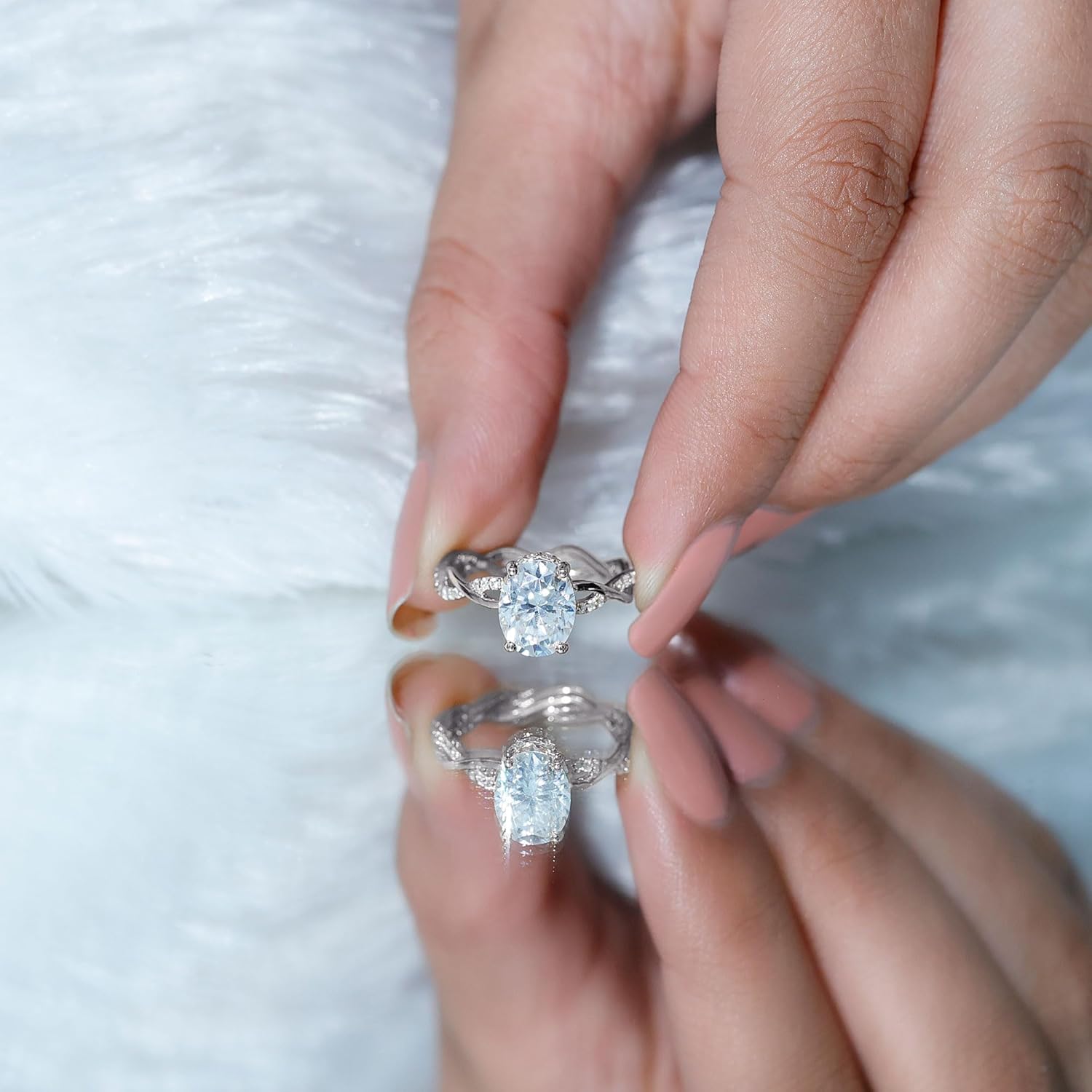 Certified Lab Grown Diamond 7X9mm Oval Engagement Ring, Ef-Vs Quality, 2 Carat Diamond Ring - With Jewelry Box